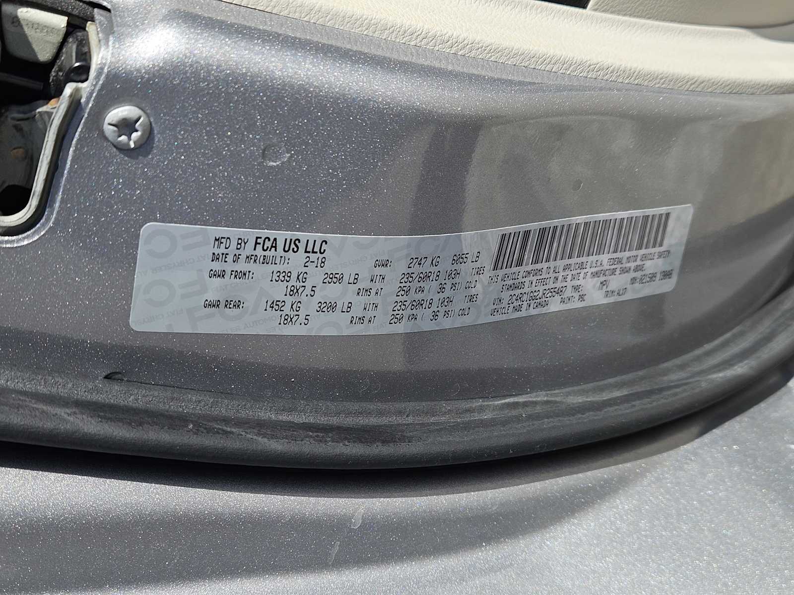 Thumbnail: 2018 Chrysler Pacifica - 33