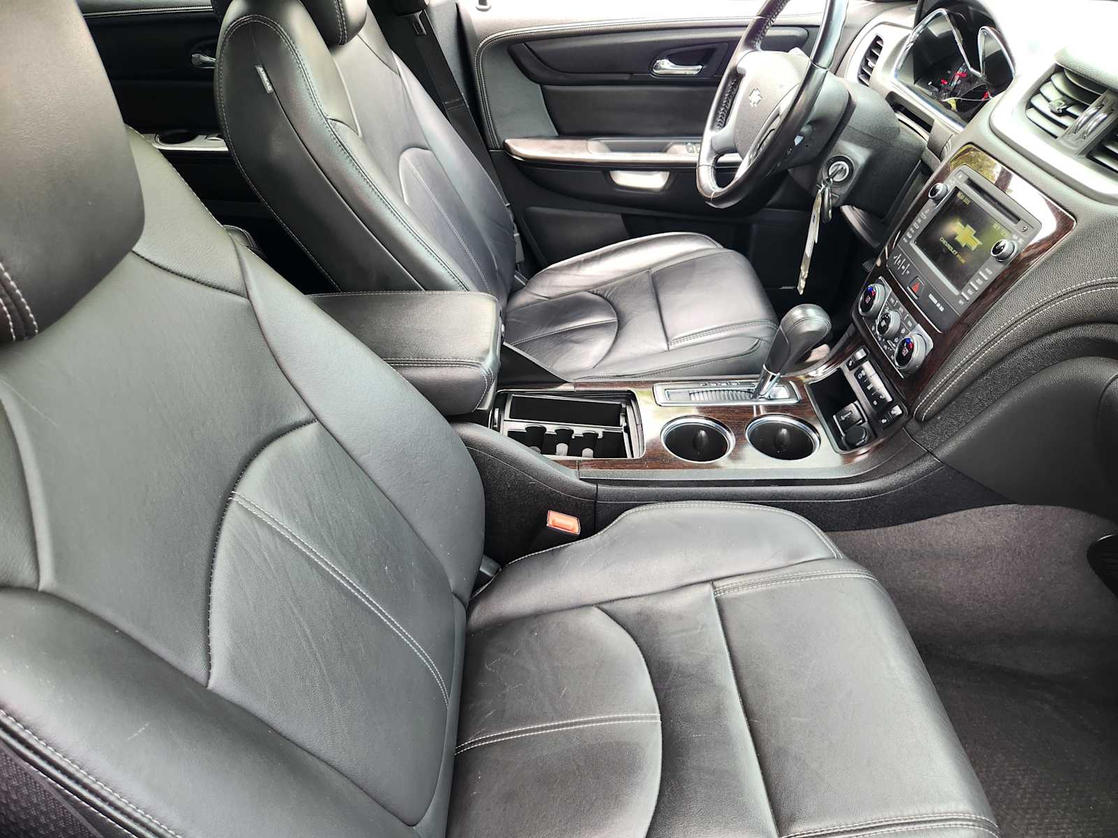 Thumbnail: 2017 Chevrolet Traverse - 13