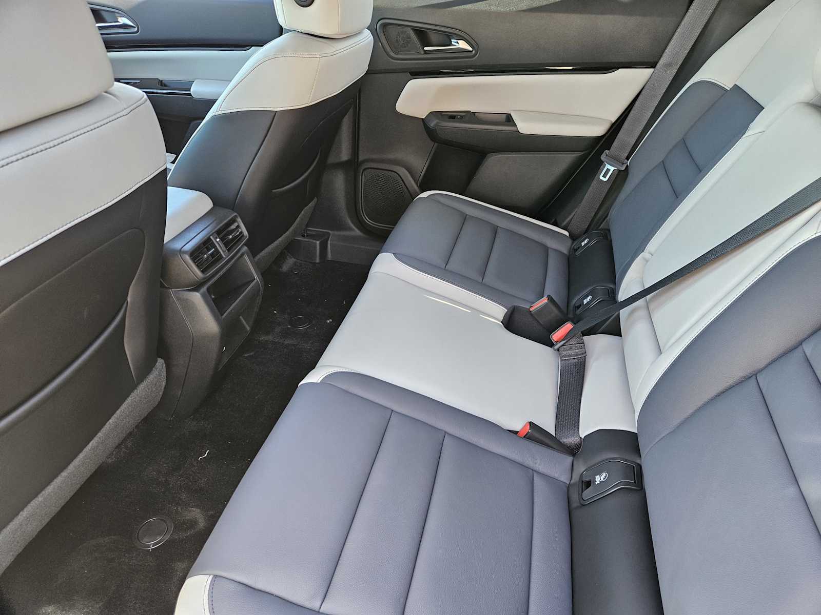 Thumbnail: 2026 Honda Prologue - 23