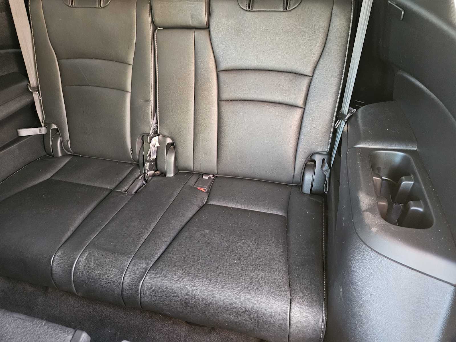 Thumbnail: 2019 Honda Pilot - 30