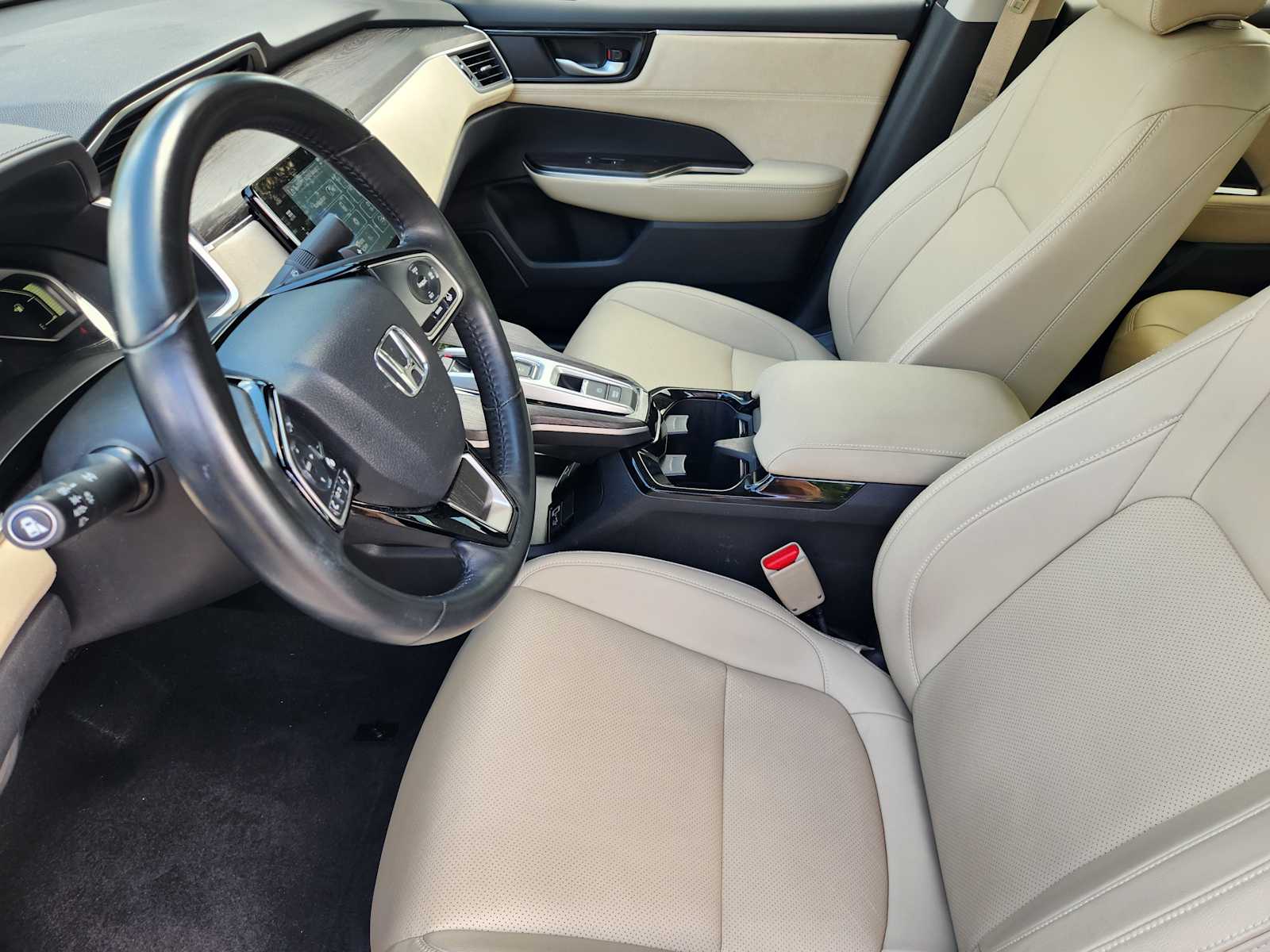 Thumbnail: 2018 Honda Clarity - 12