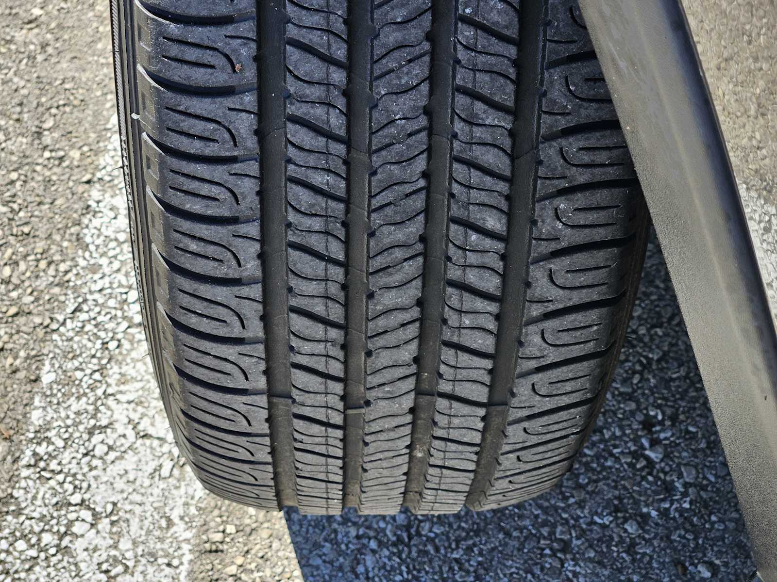 Thumbnail: 2018 Toyota RAV4 - 10