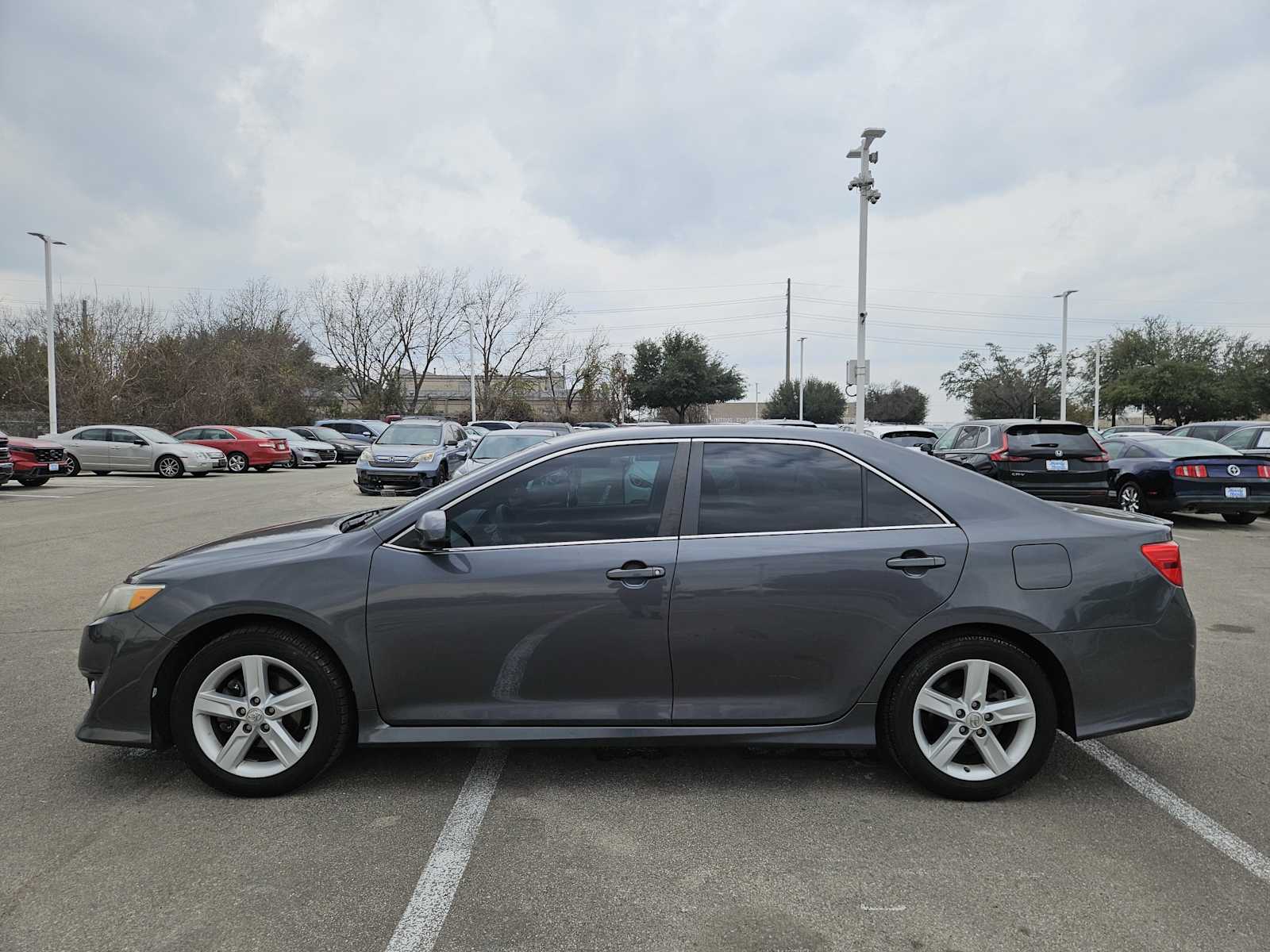 Thumbnail: 2012 Toyota Camry - 4