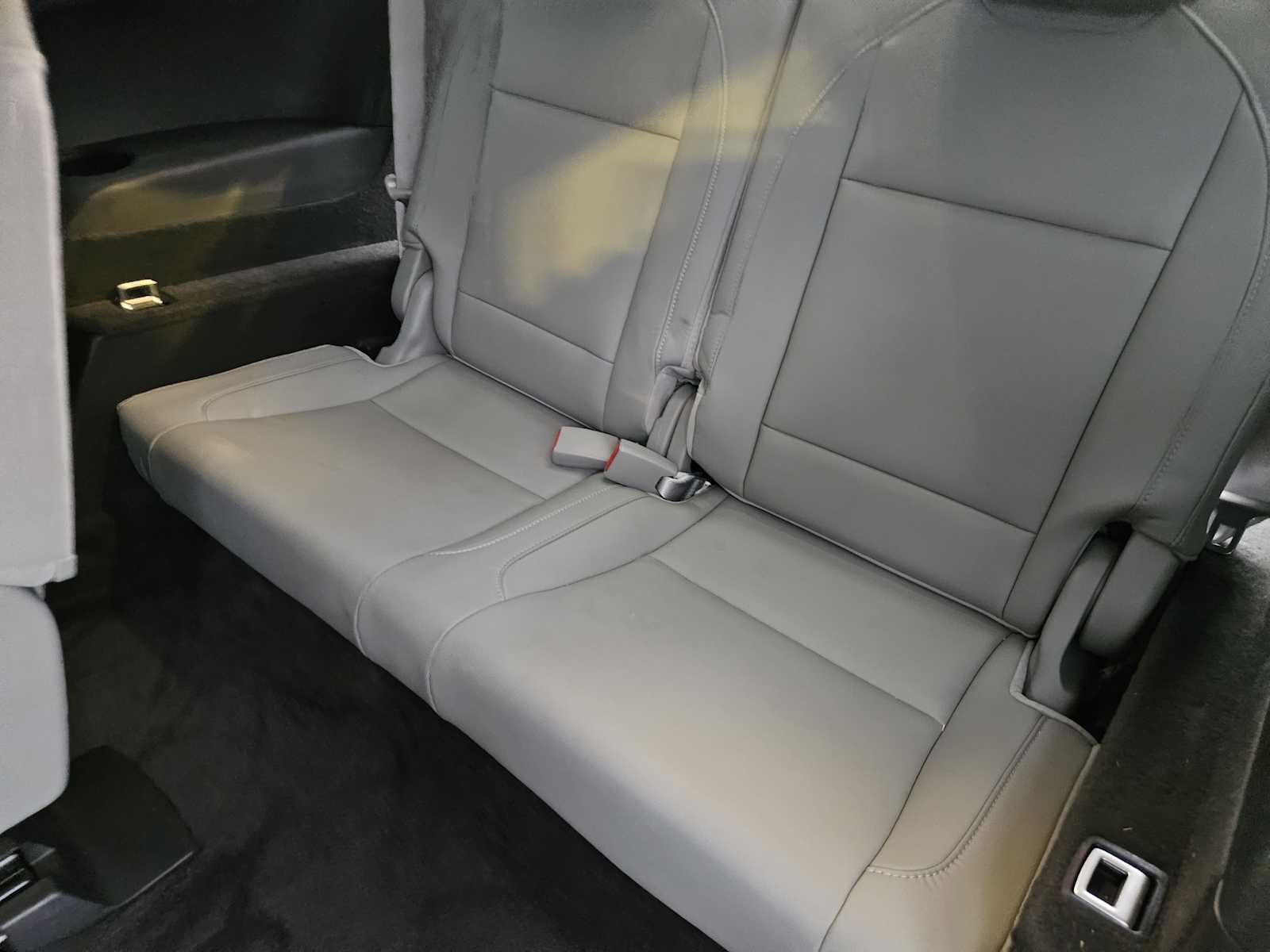 2018 Acura MDX Base 32