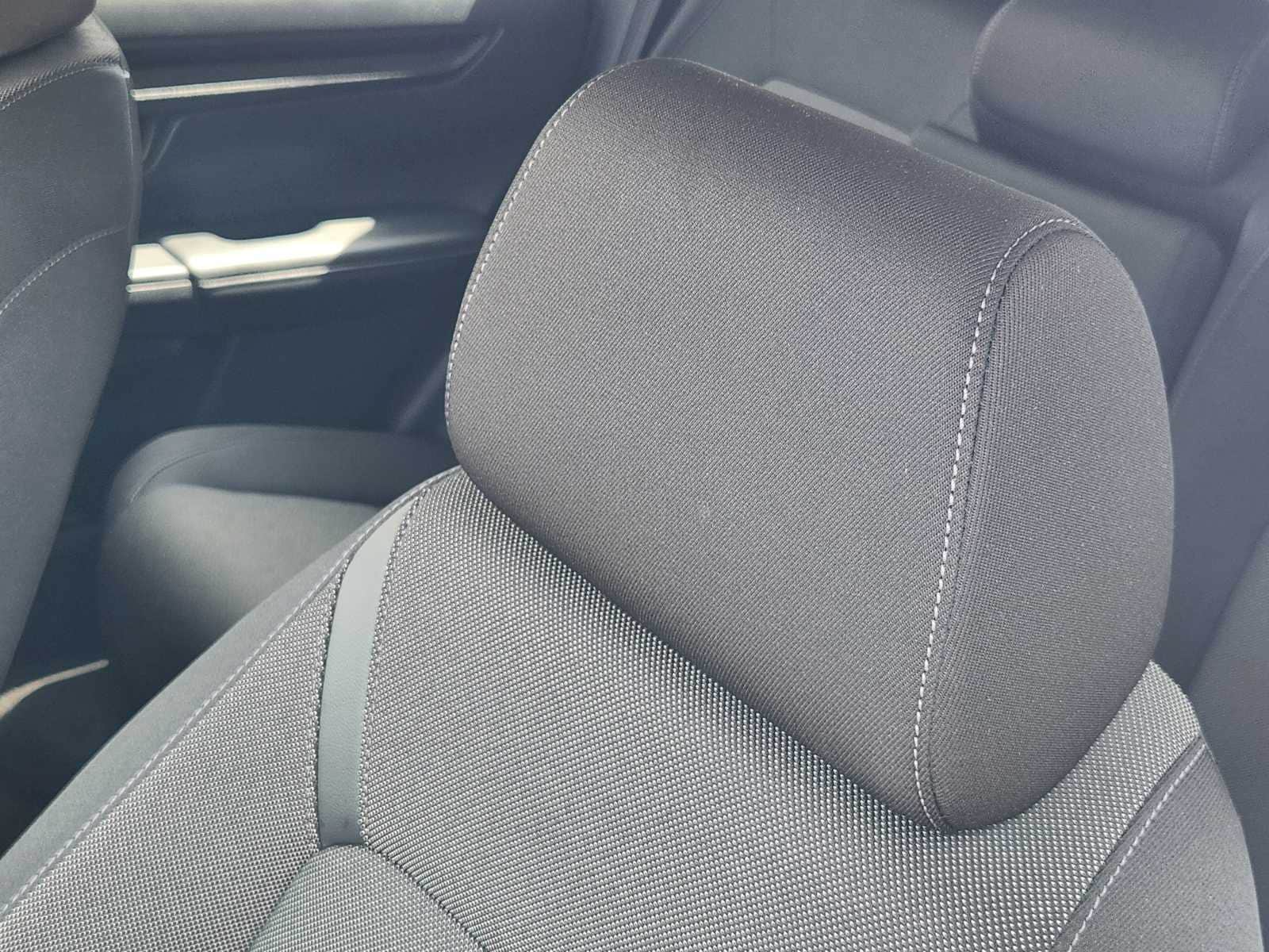 2025 Honda CR-V EX - Photo 14