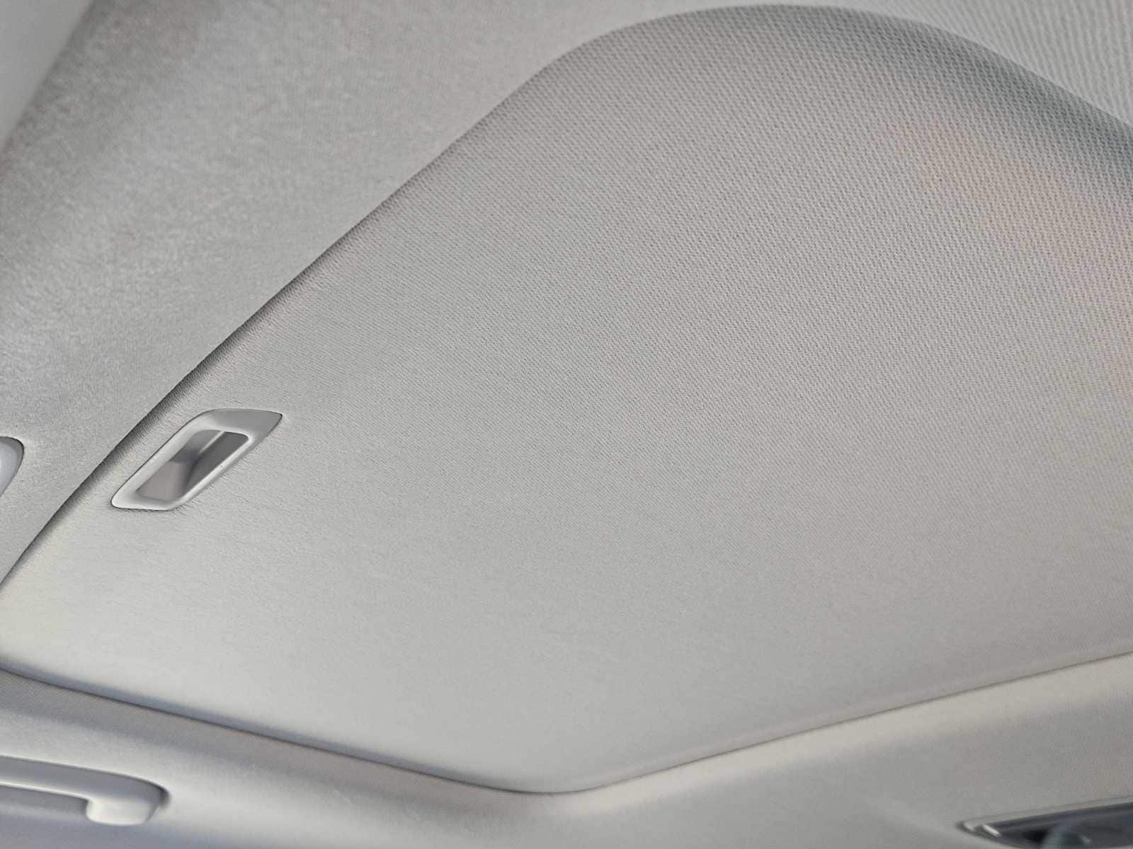 Thumbnail: 2018 Kia Niro - 24