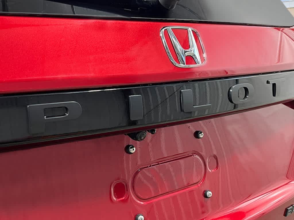 Thumbnail: 2026 Honda Pilot - 6