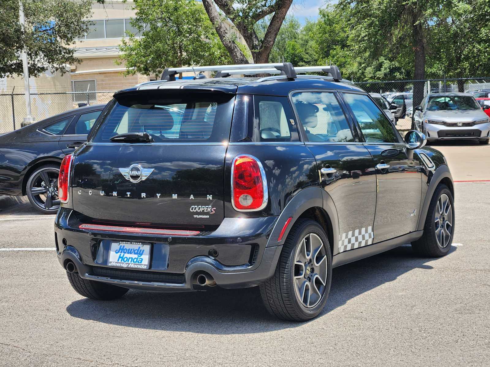 Thumbnail: 2012 MINI Cooper Countryman - 6