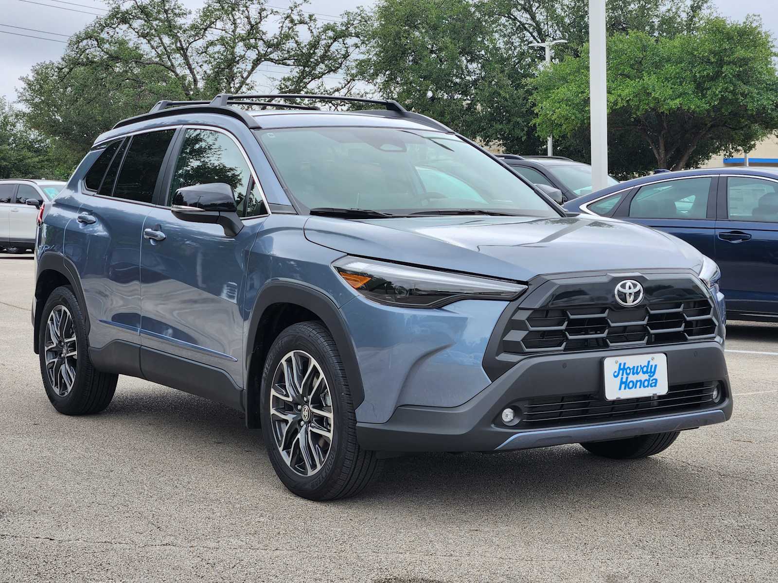 Thumbnail: 2026 Toyota Corolla Cross - 3