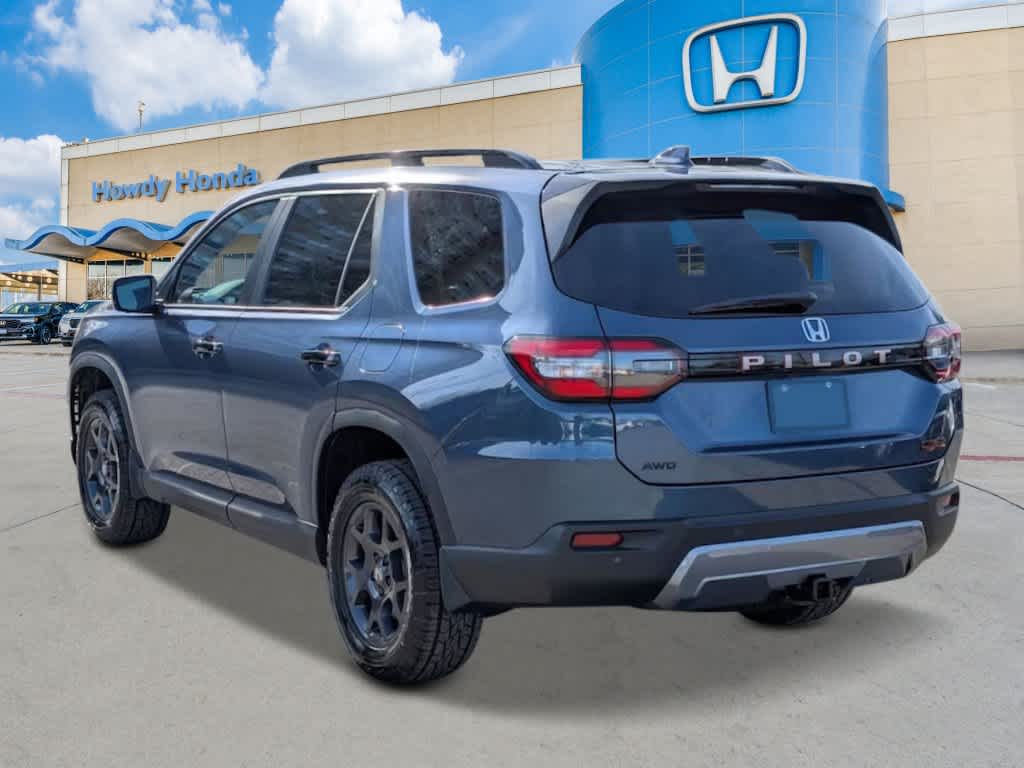 Thumbnail: 2026 Honda Pilot - 3