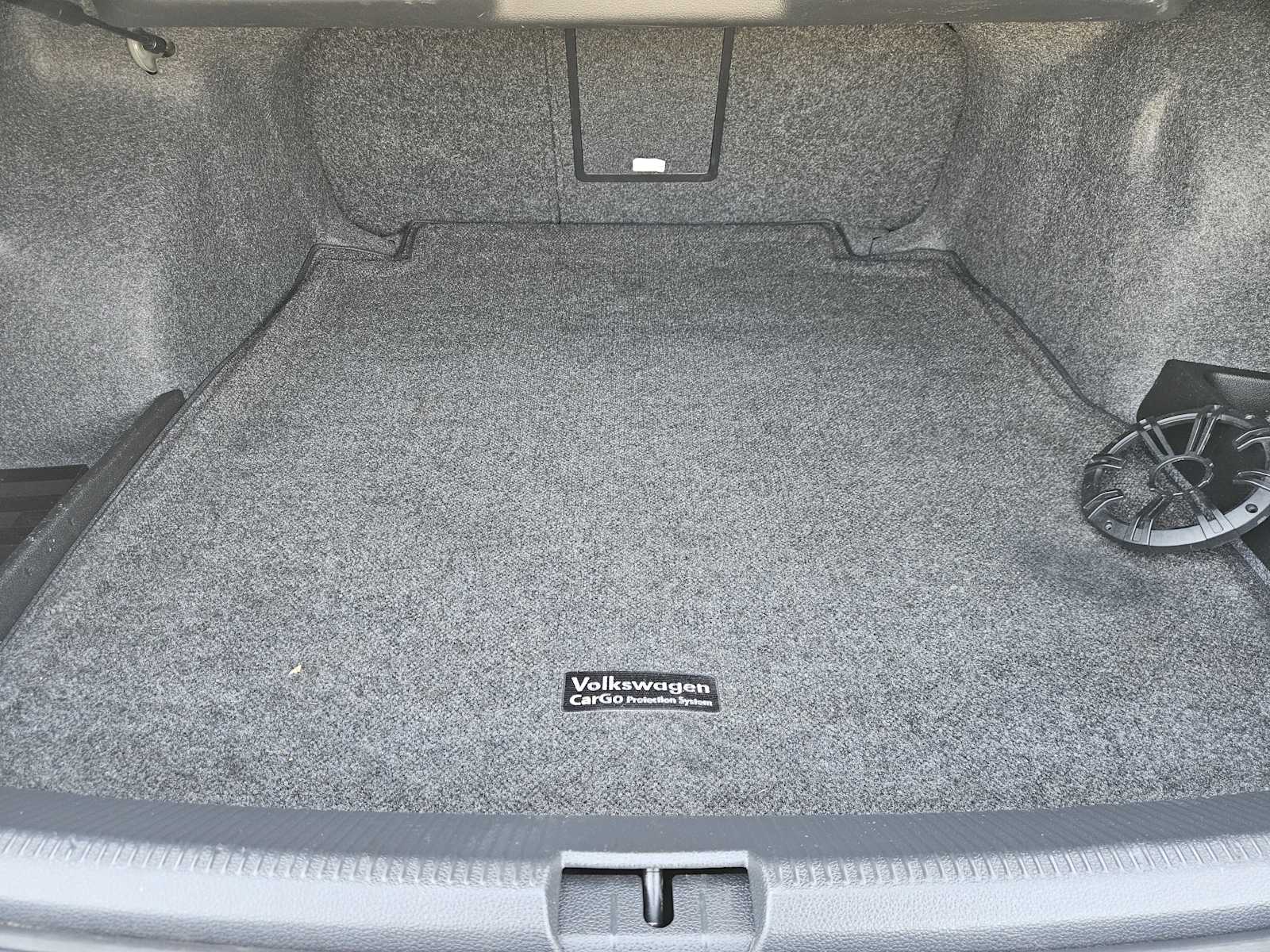 Thumbnail: 2013 Volkswagen Passat - 31