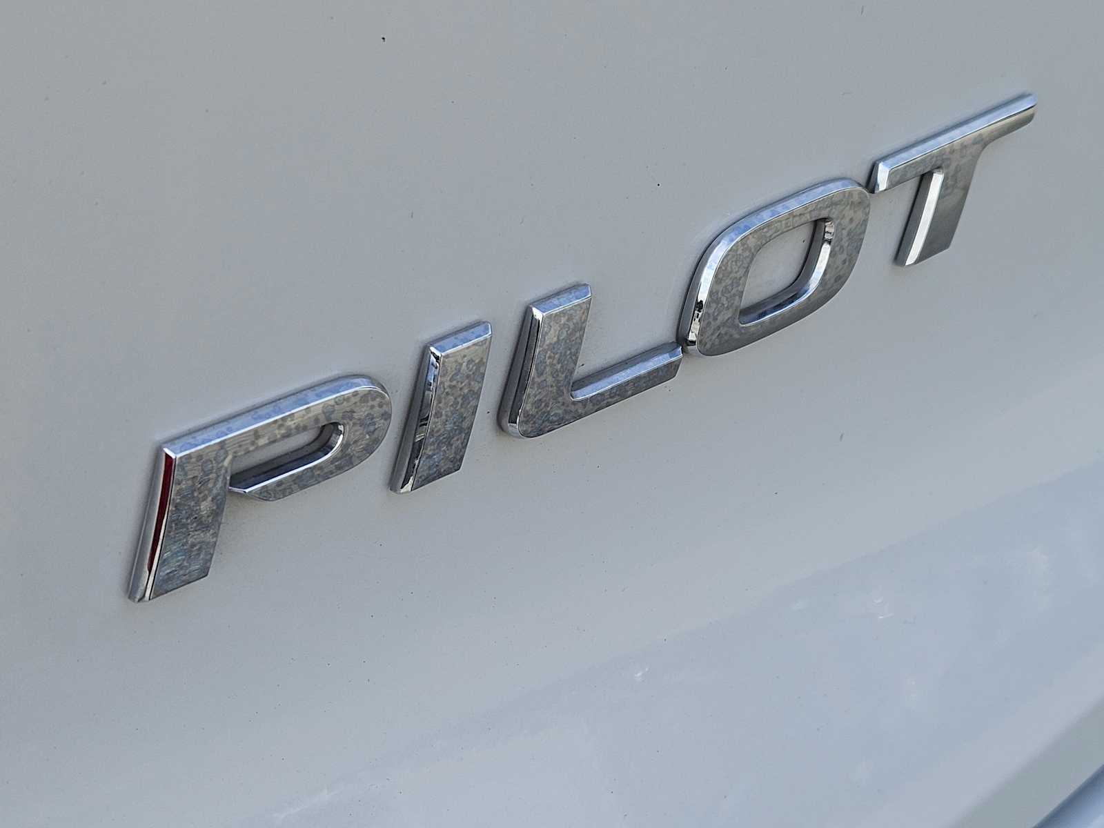 Thumbnail: 2020 Honda Pilot - 11
