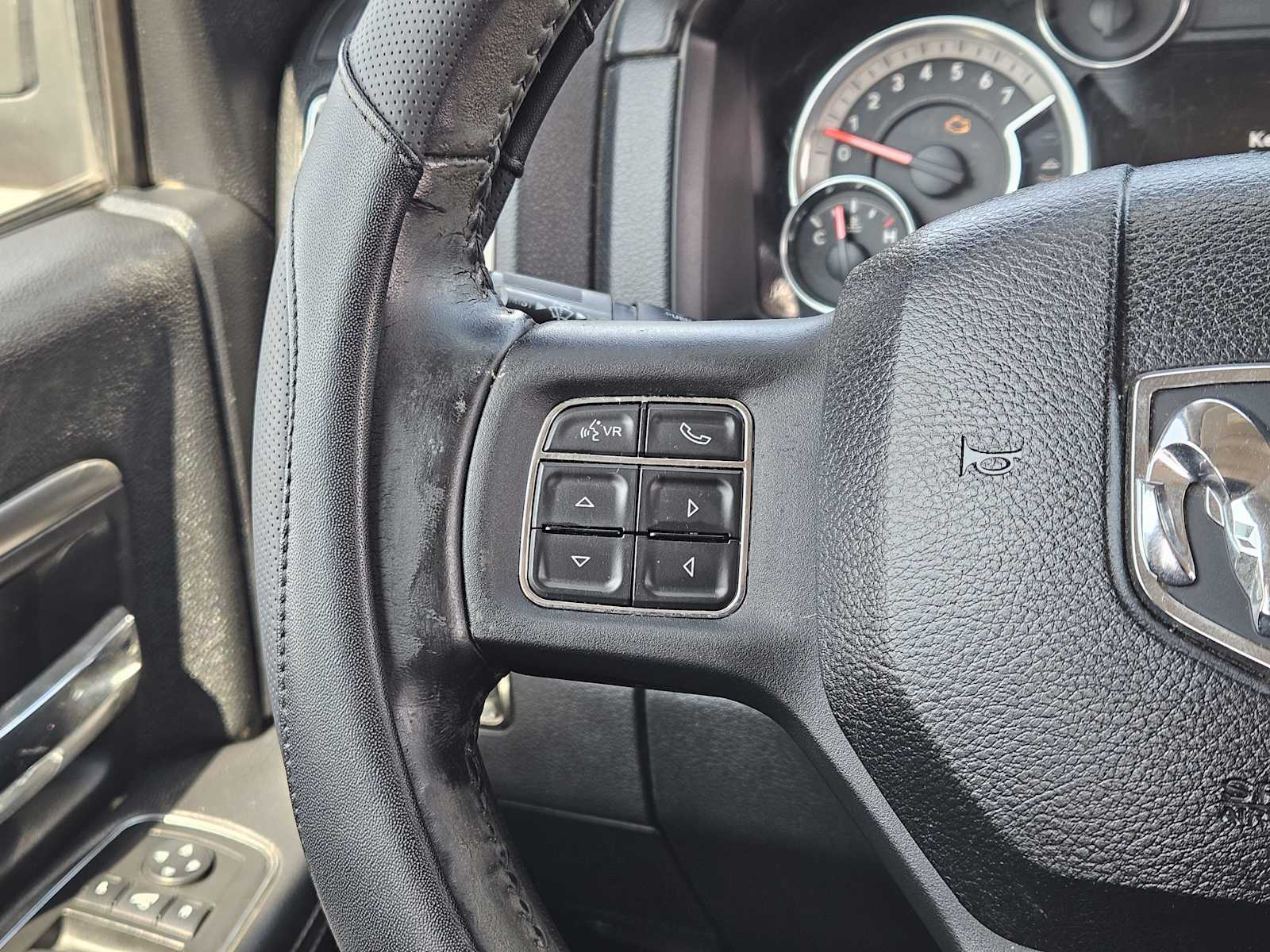 Thumbnail: 2014 RAM 1500 - 27