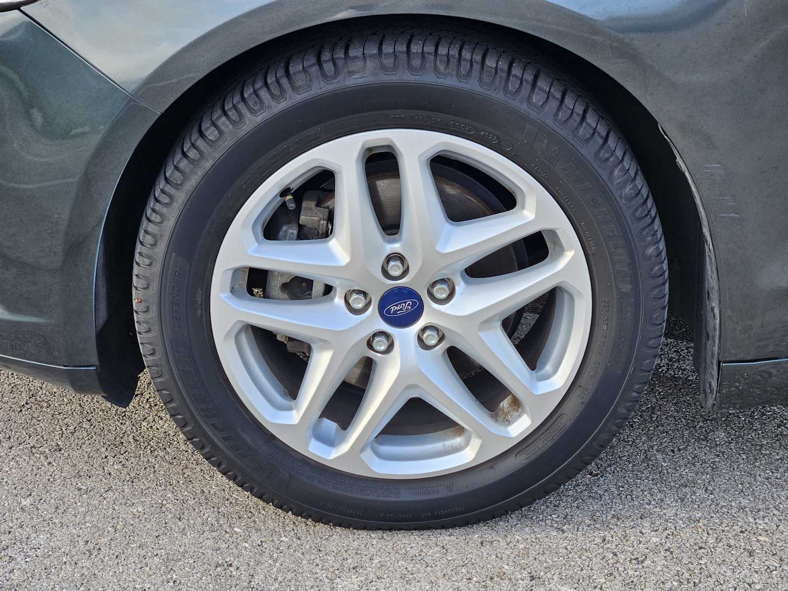 Thumbnail: 2015 Ford Fusion - 9