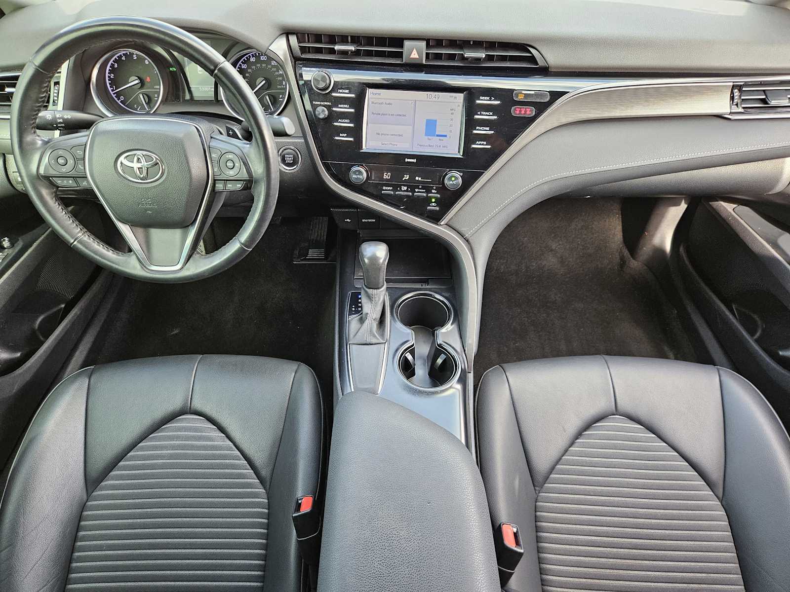 Thumbnail: 2020 Toyota Camry - 24