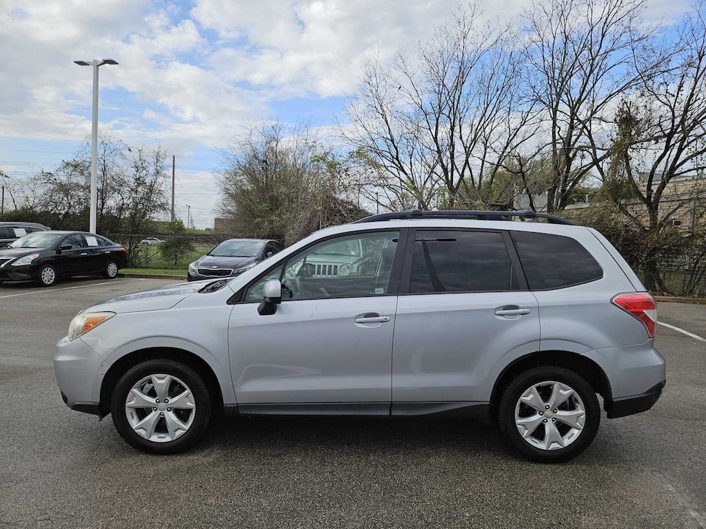 Used 2014 Subaru Forester 2.5i Premium SUV