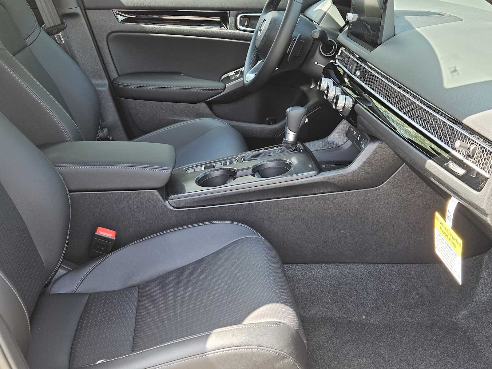 2025 Honda Civic Sport Touring 14