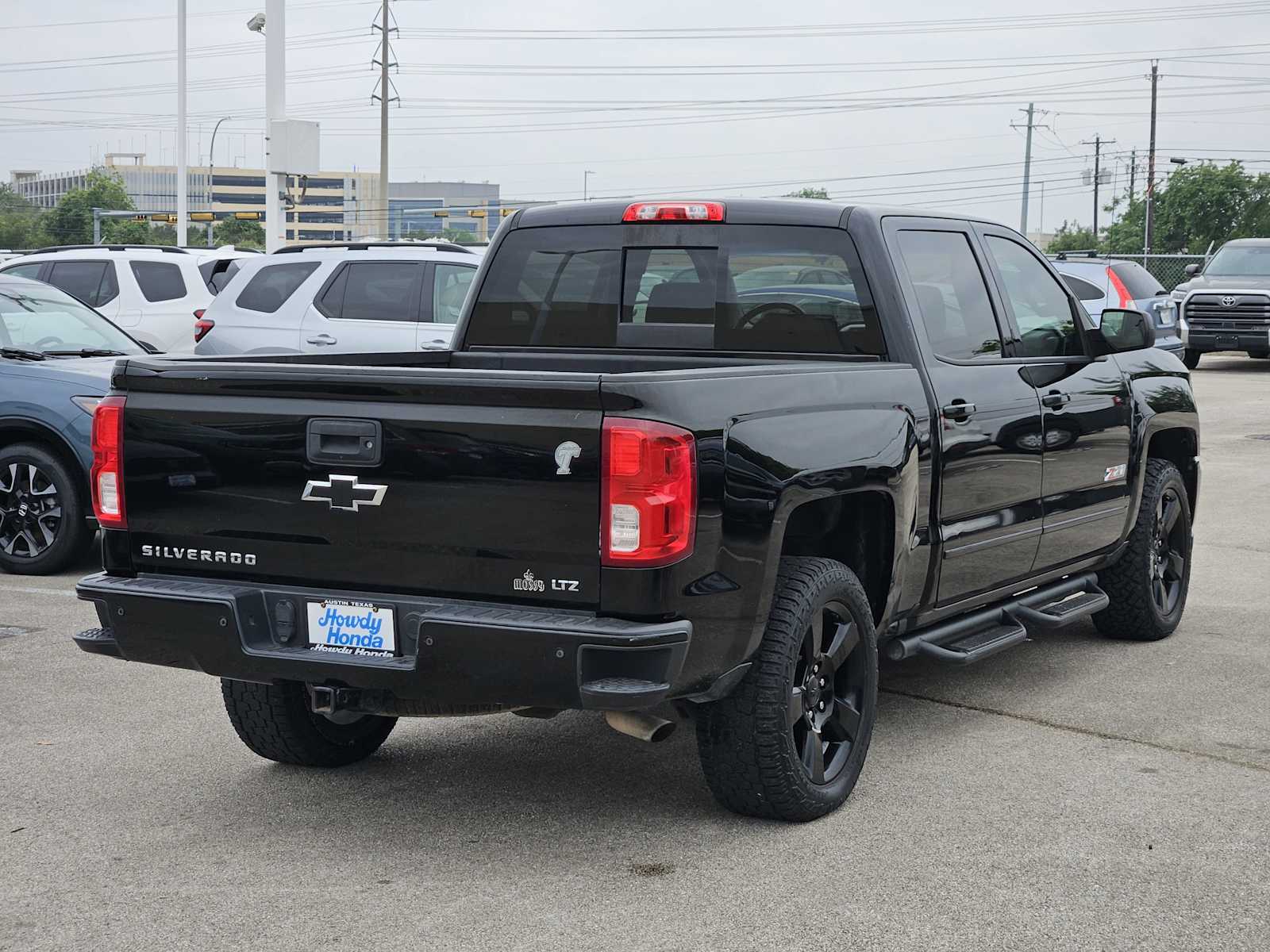 Thumbnail: 2017 Chevrolet Silverado 1500 - 6