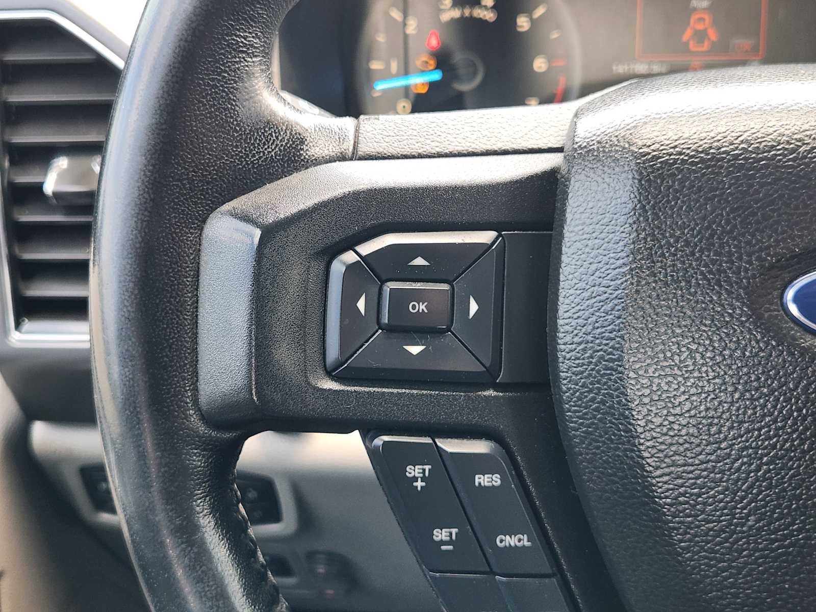 Thumbnail: 2019 Ford F-150 - 26