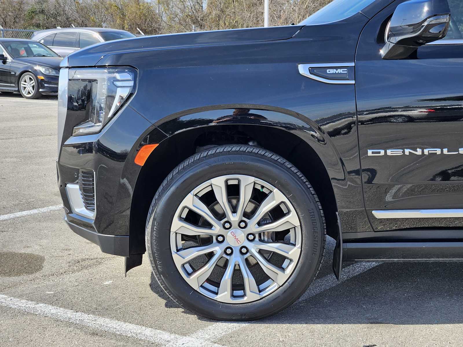 Thumbnail: 2022 GMC Yukon - 8