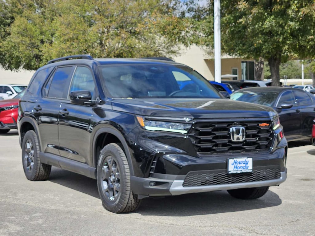 New 2025 Honda Pilot TrailSport SUV