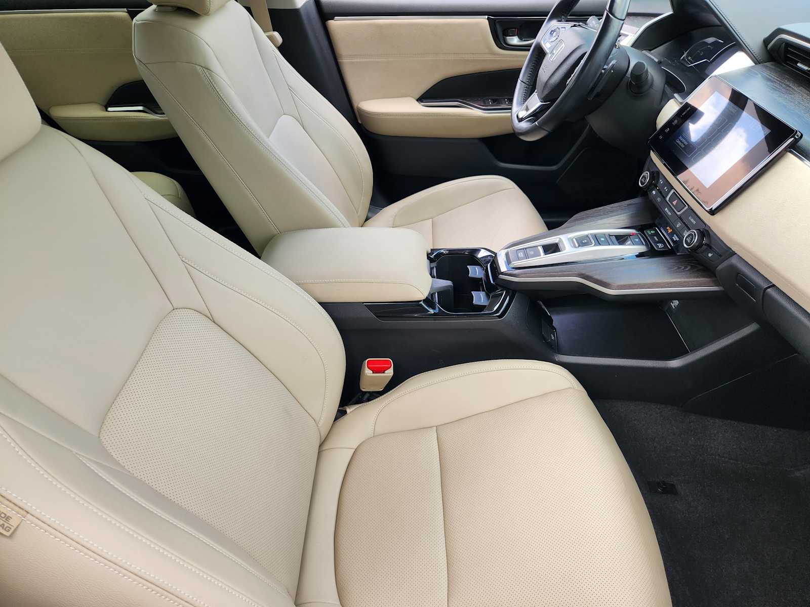 Thumbnail: 2018 Honda Clarity - 13