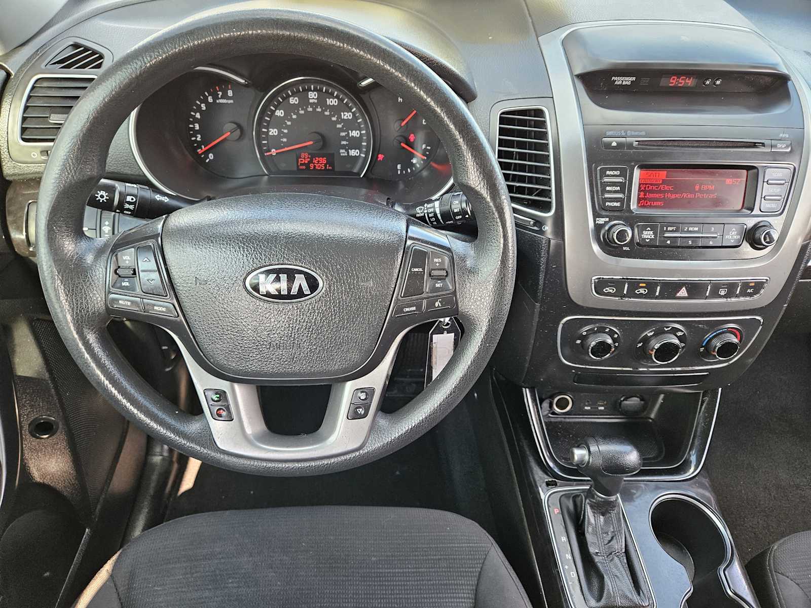 Thumbnail: 2014 Kia Sorento - 22