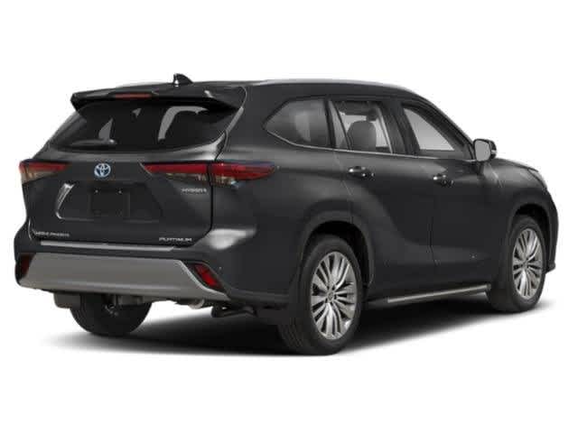 Thumbnail: 2024 Toyota Highlander - 2