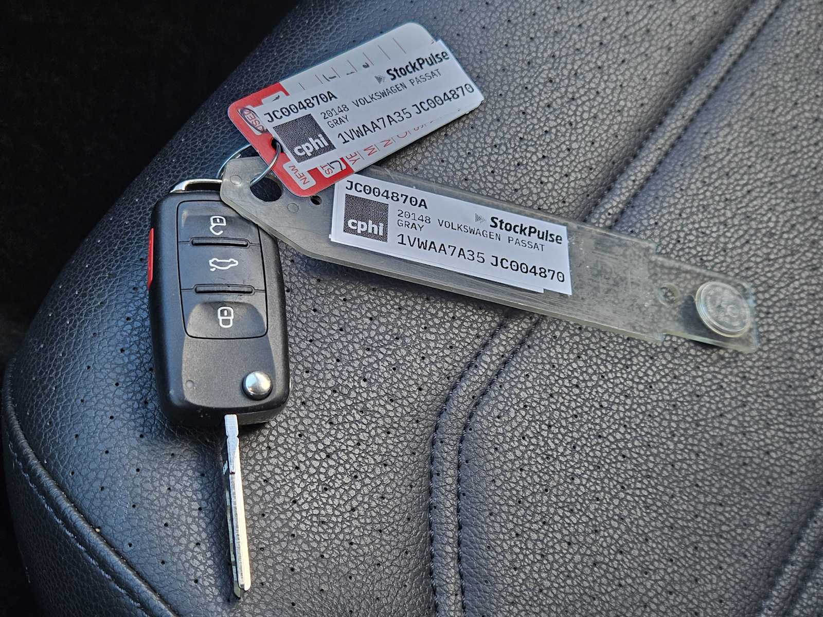 Thumbnail: 2018 Volkswagen Passat - 31