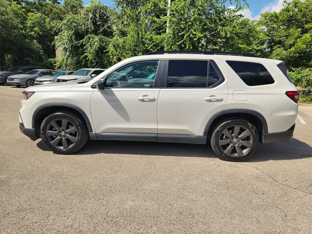 Used 2023 Honda Pilot Sport SUV