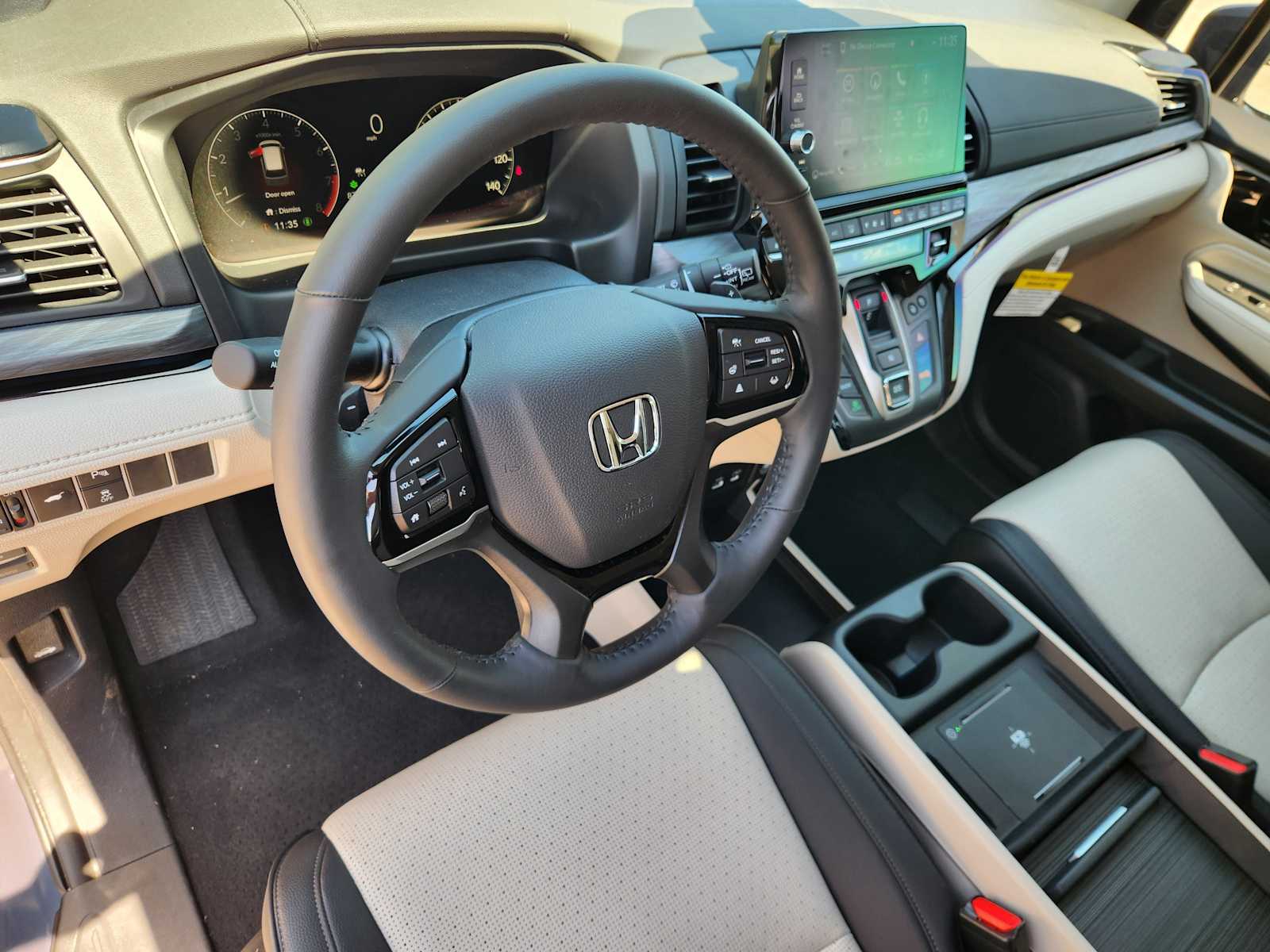 Thumbnail: 2026 Honda Odyssey - 2