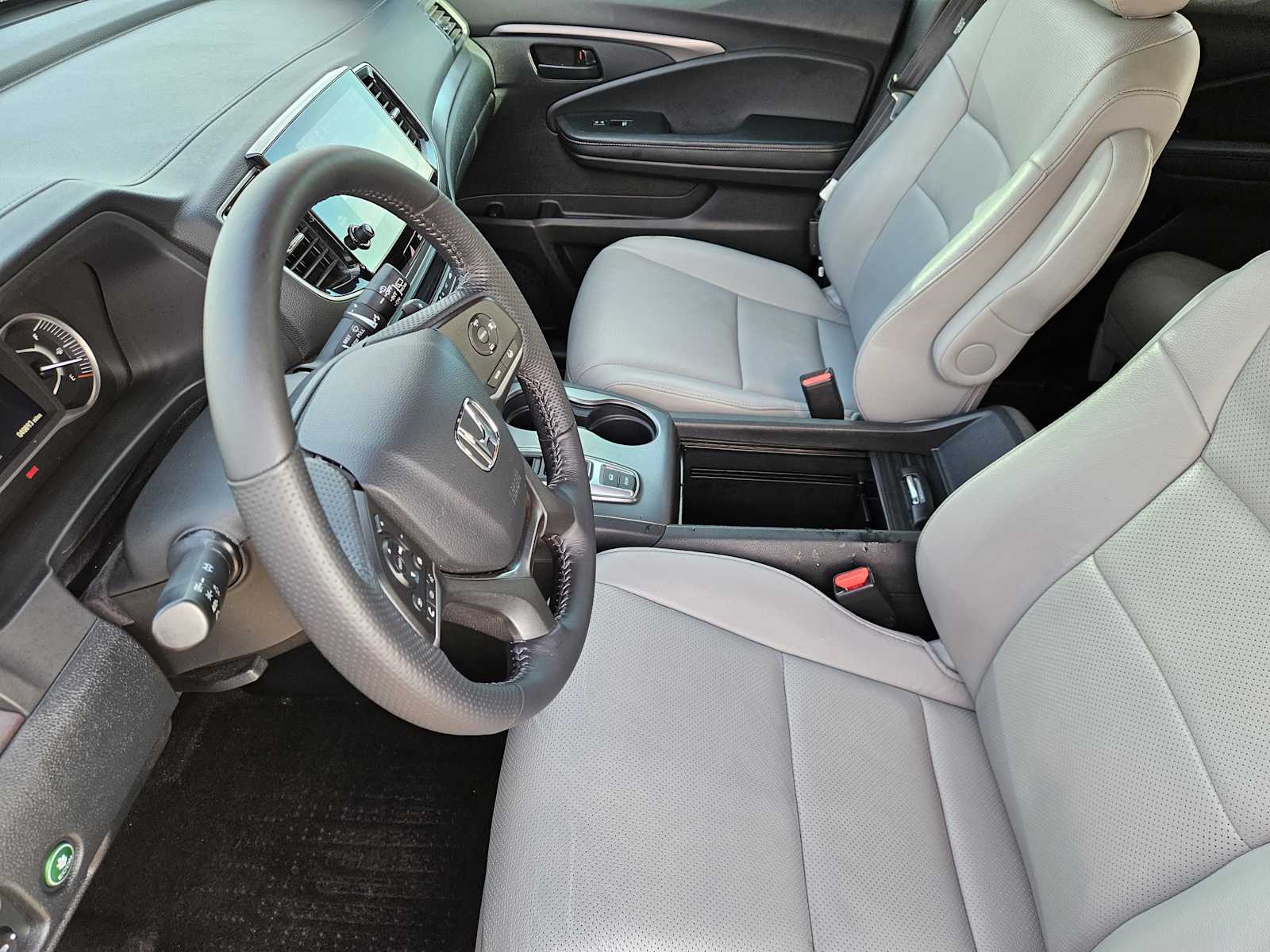 Thumbnail: 2023 Honda Passport - 13