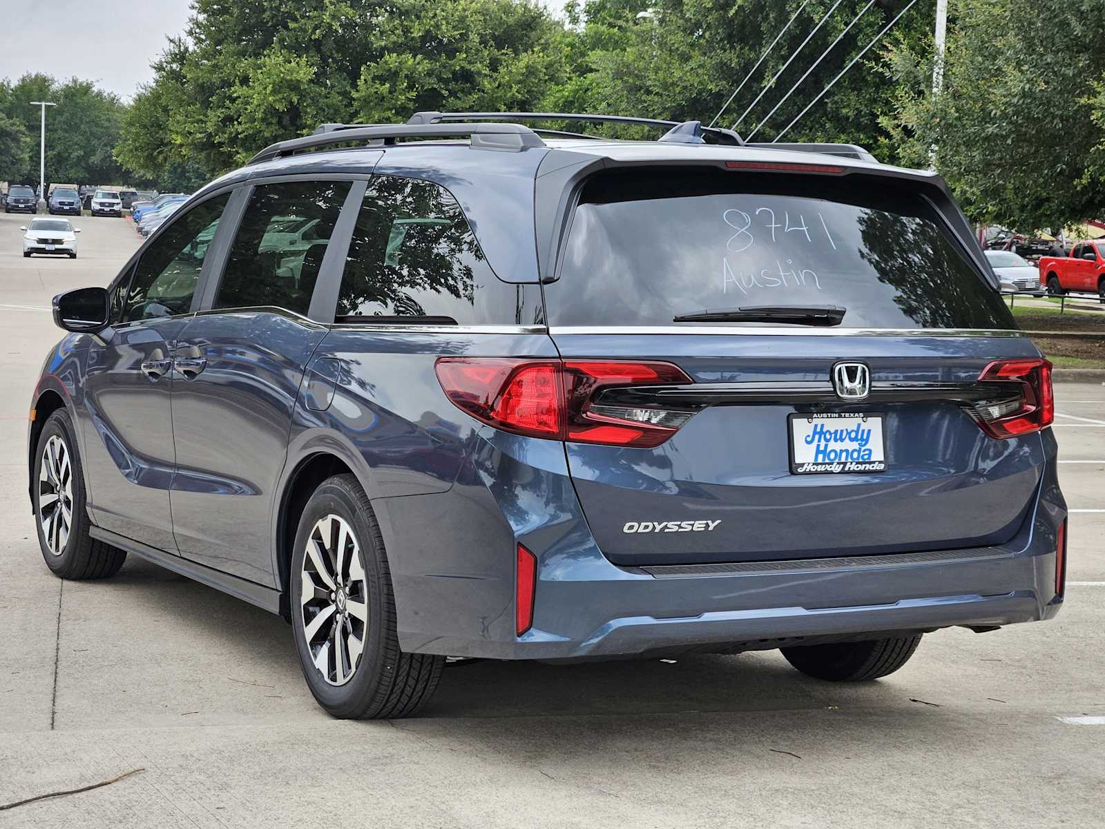 Thumbnail: 2026 Honda Odyssey - 4