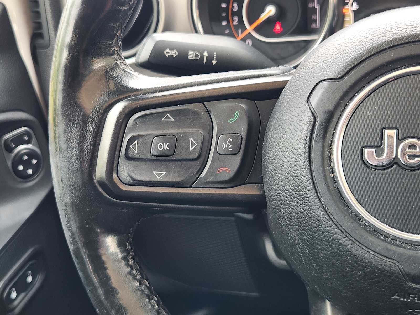 Thumbnail: 2018 Jeep Wrangler - 26