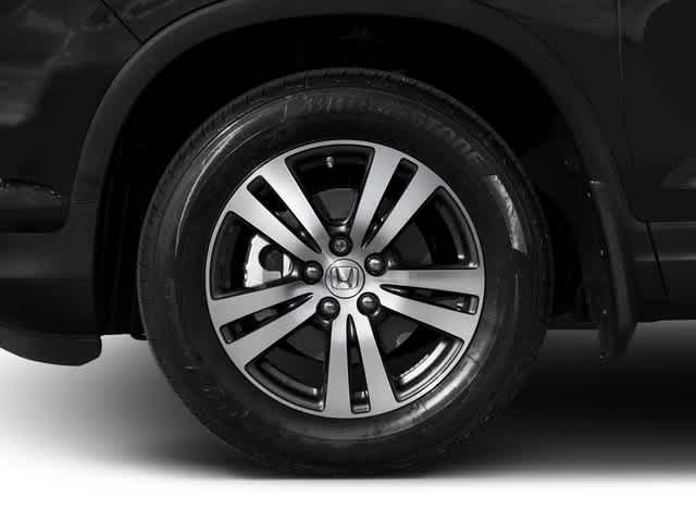 Thumbnail: 2016 Honda Pilot - 10