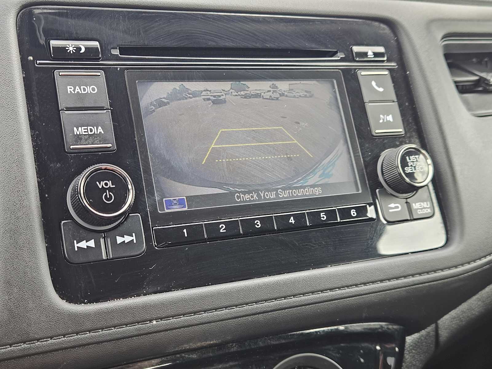 Thumbnail: 2022 Honda HR-V - 17