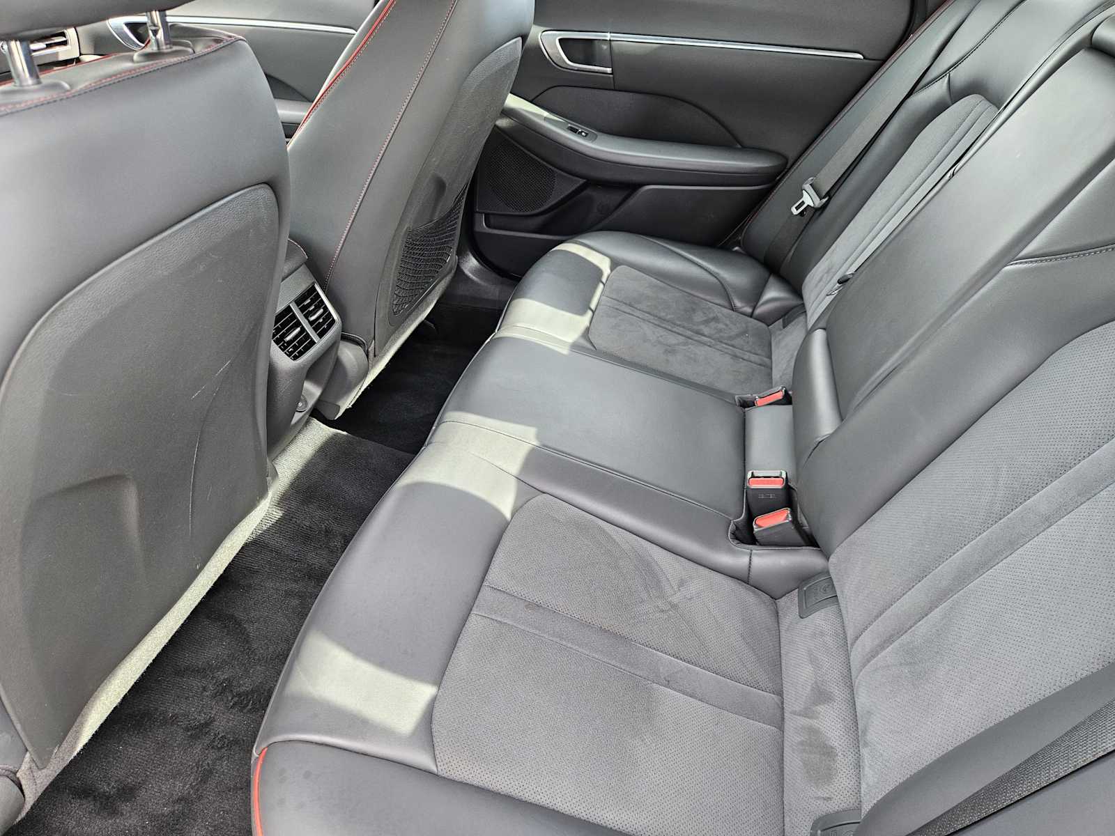 Thumbnail: 2022 Hyundai Sonata - 29