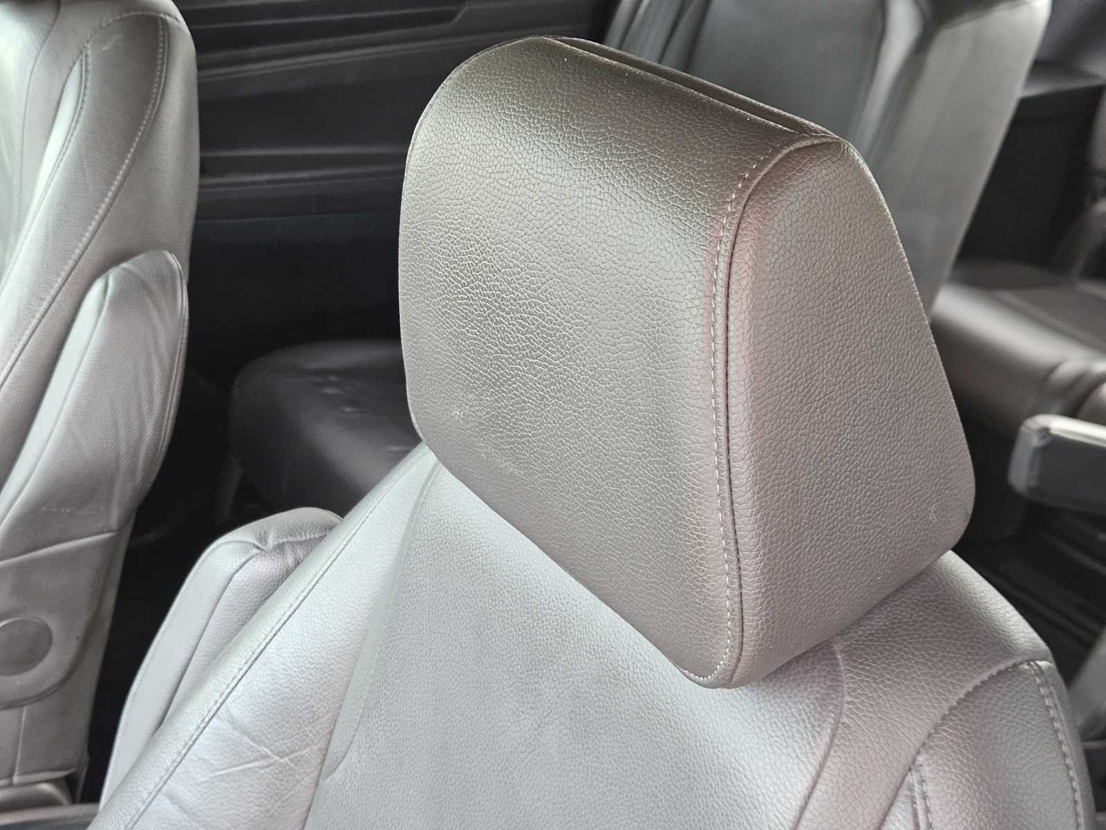 Thumbnail: 2019 Honda Odyssey - 14