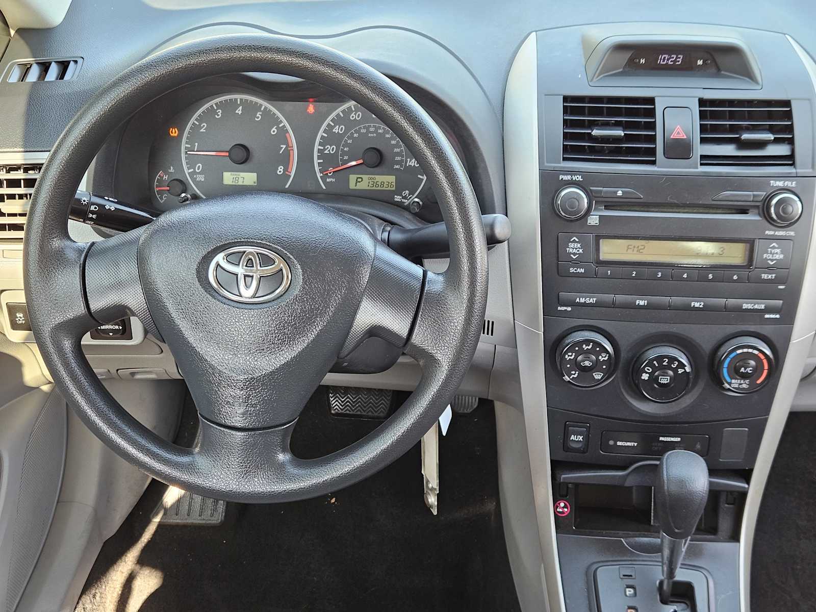 Thumbnail: 2013 Toyota Corolla - 23