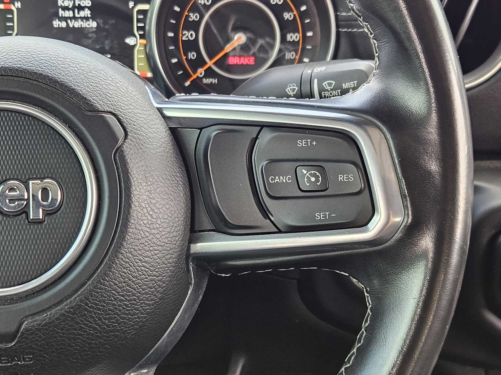 Thumbnail: 2021 Jeep Gladiator - 28