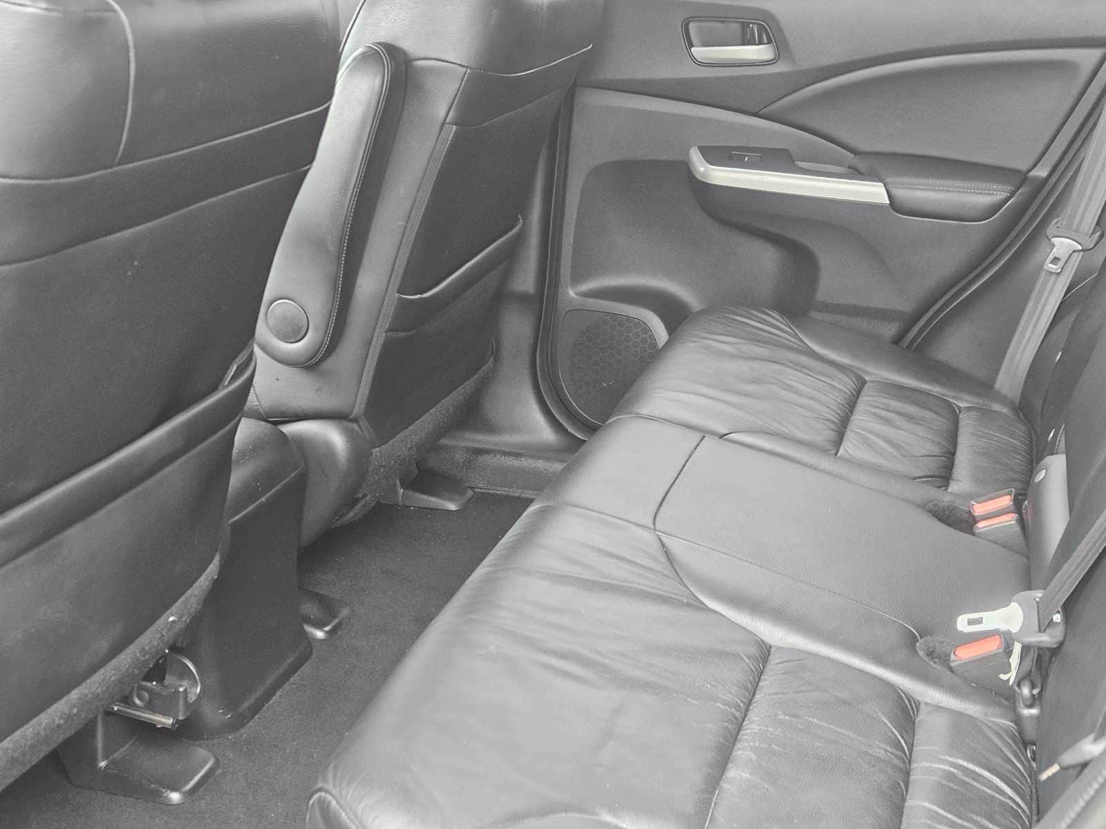 2014 Honda CR-V  30