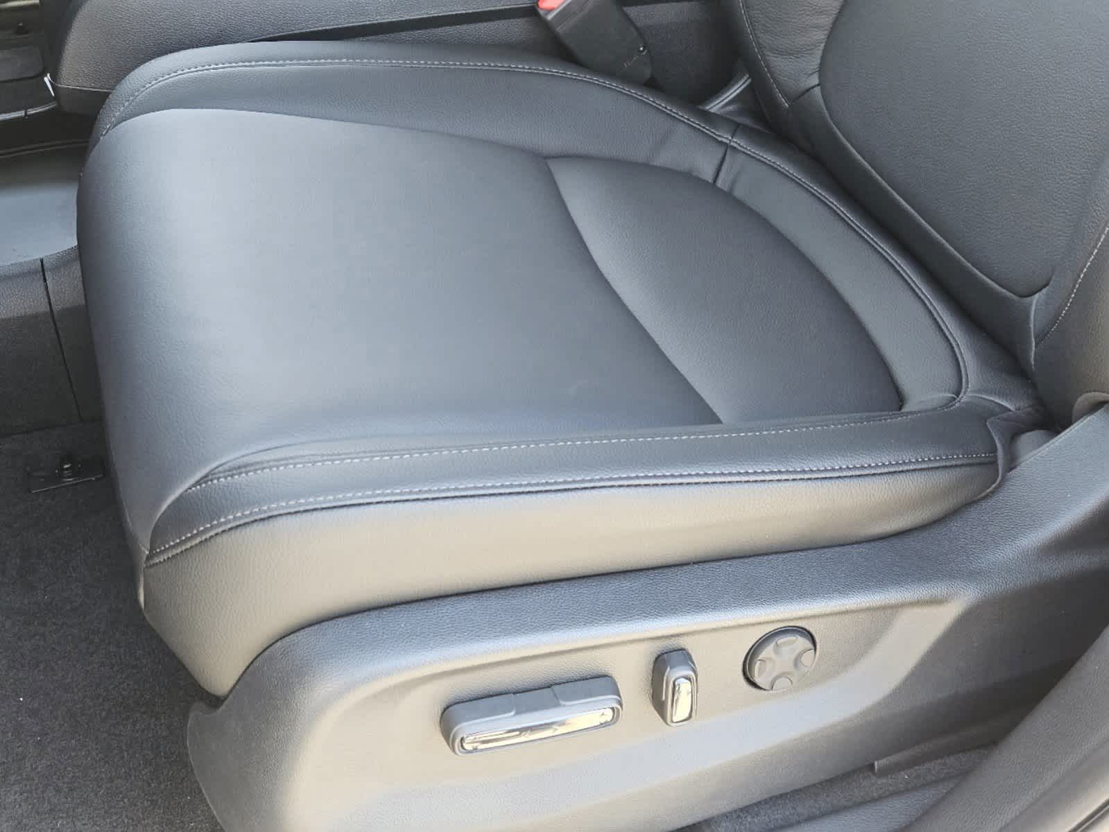 Thumbnail: 2026 Honda Odyssey - 20