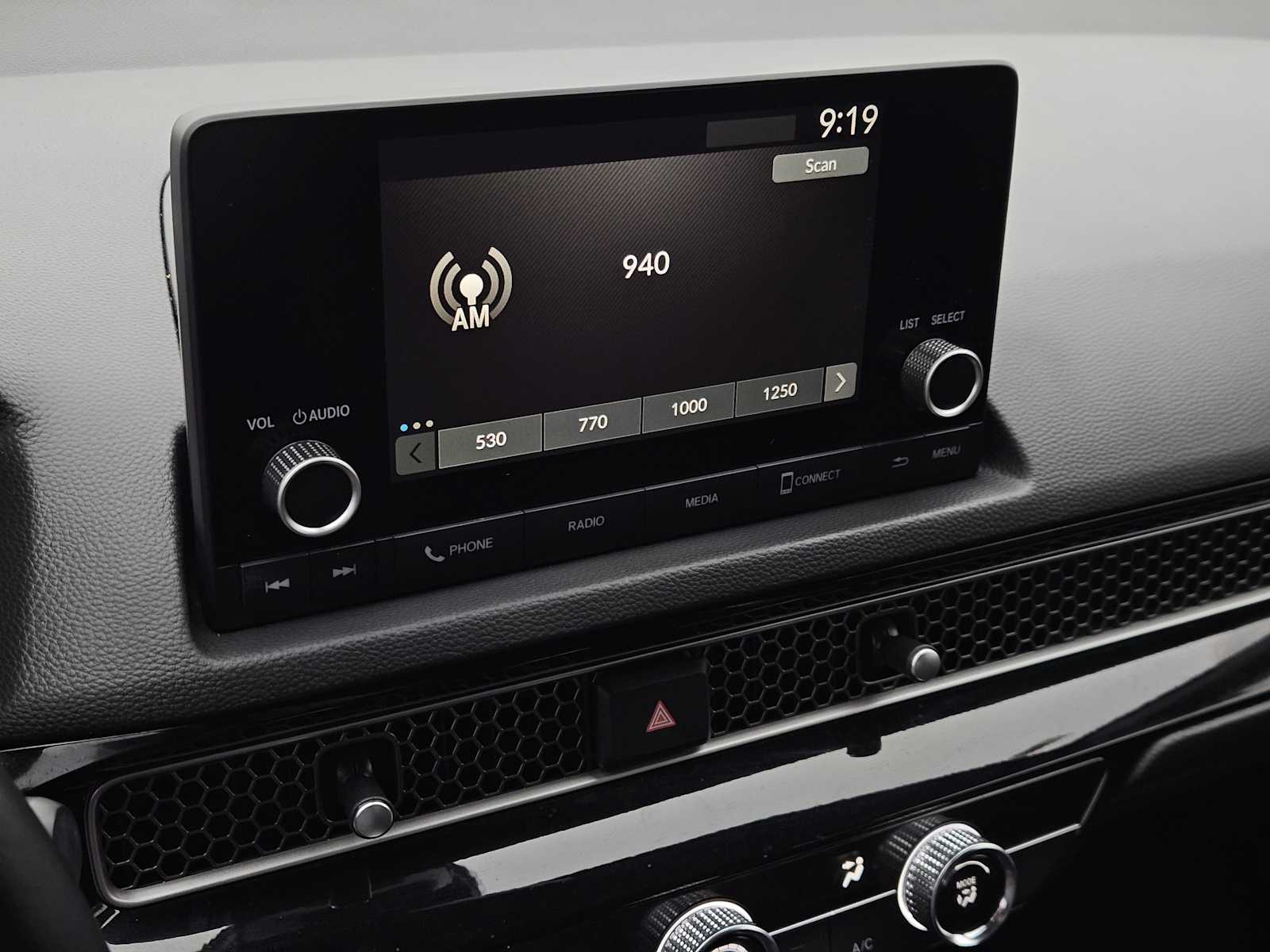 Thumbnail: 2024 Honda Civic - 17