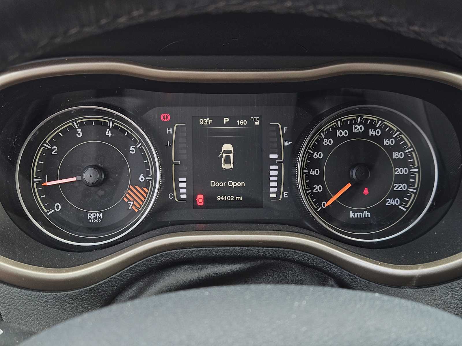 Thumbnail: 2015 Jeep Cherokee - 16
