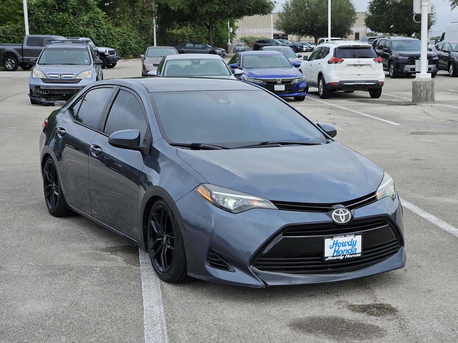 Thumbnail: 2018 Toyota Corolla - 3