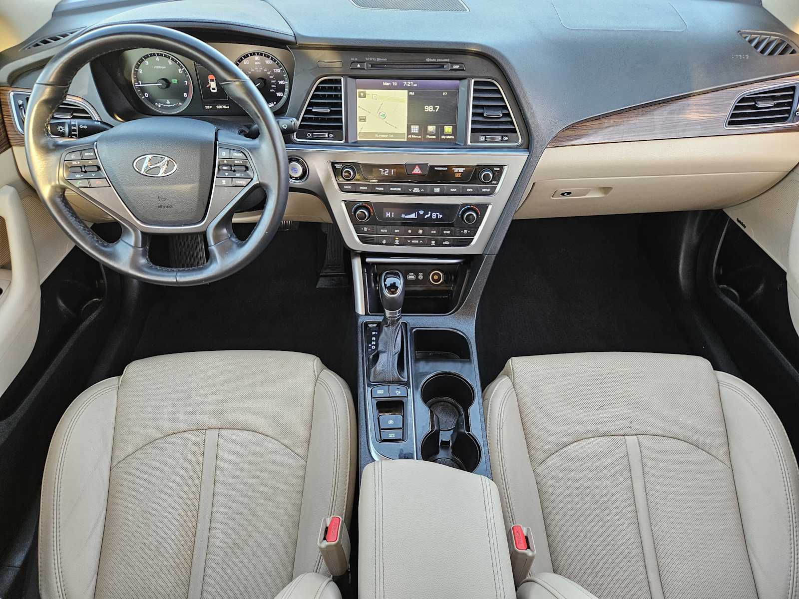 Thumbnail: 2016 Hyundai Sonata - 26