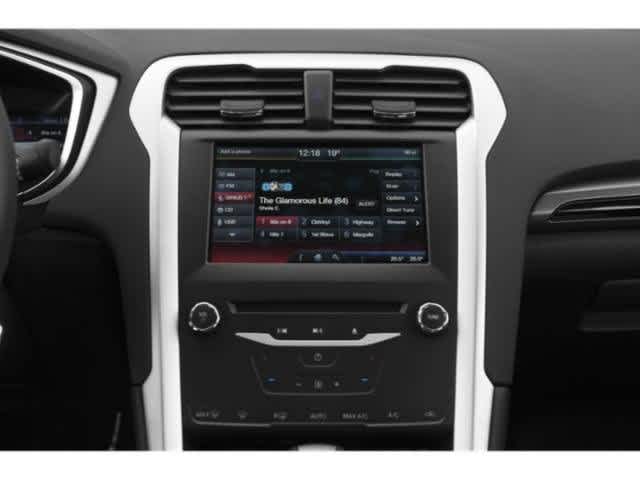 Thumbnail: 2015 Ford Fusion - 13