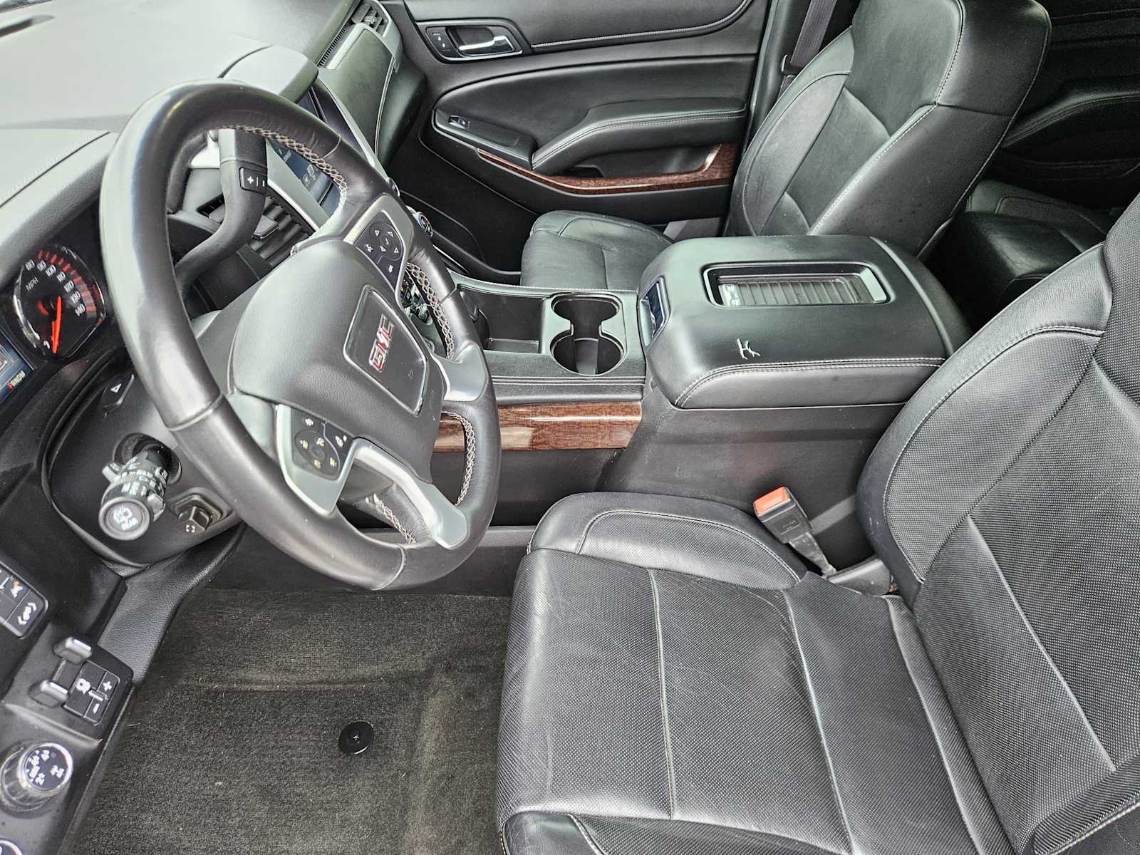 Thumbnail: 2016 GMC Yukon XL - 12