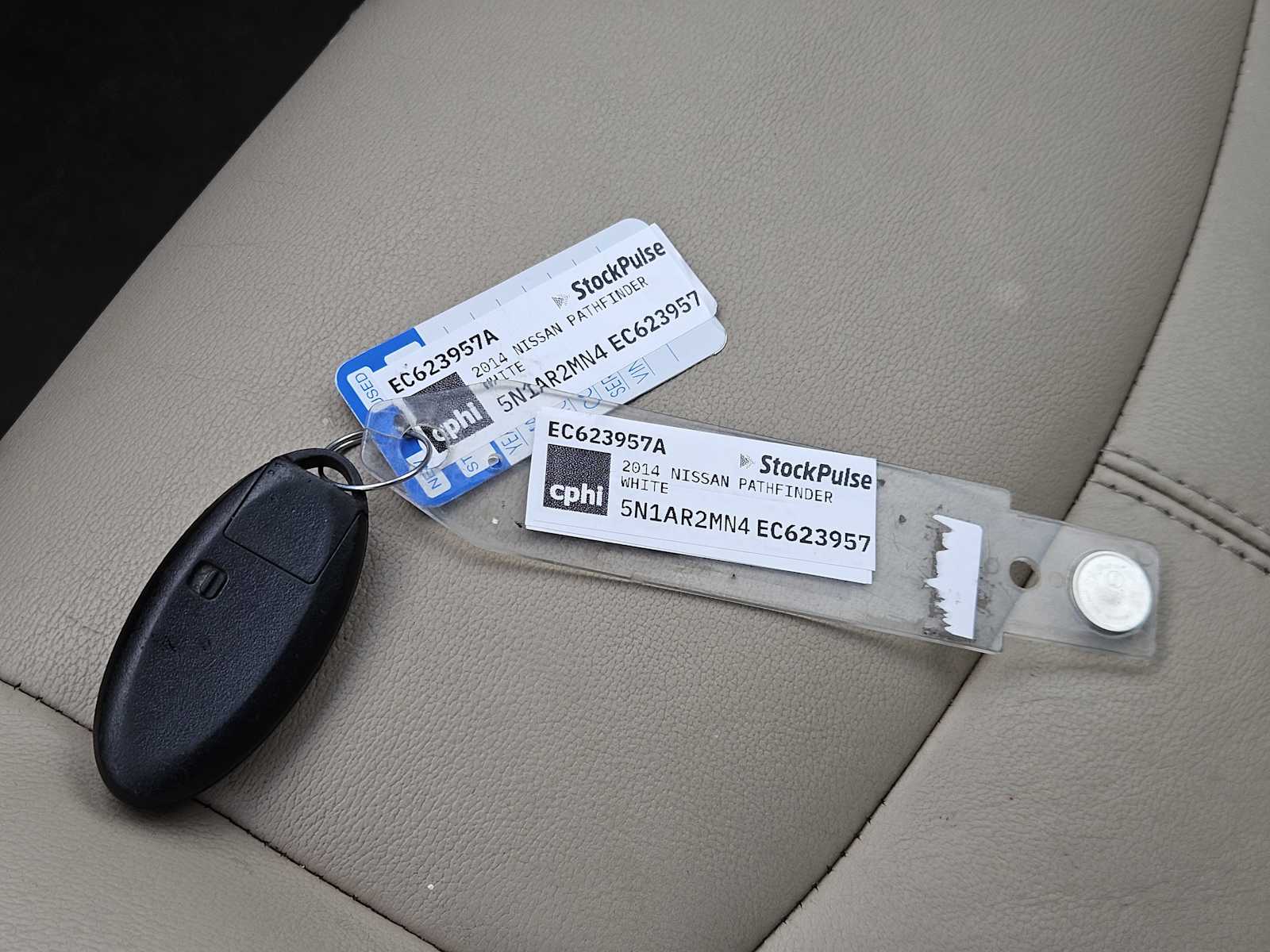 Thumbnail: 2014 Nissan Pathfinder - 34