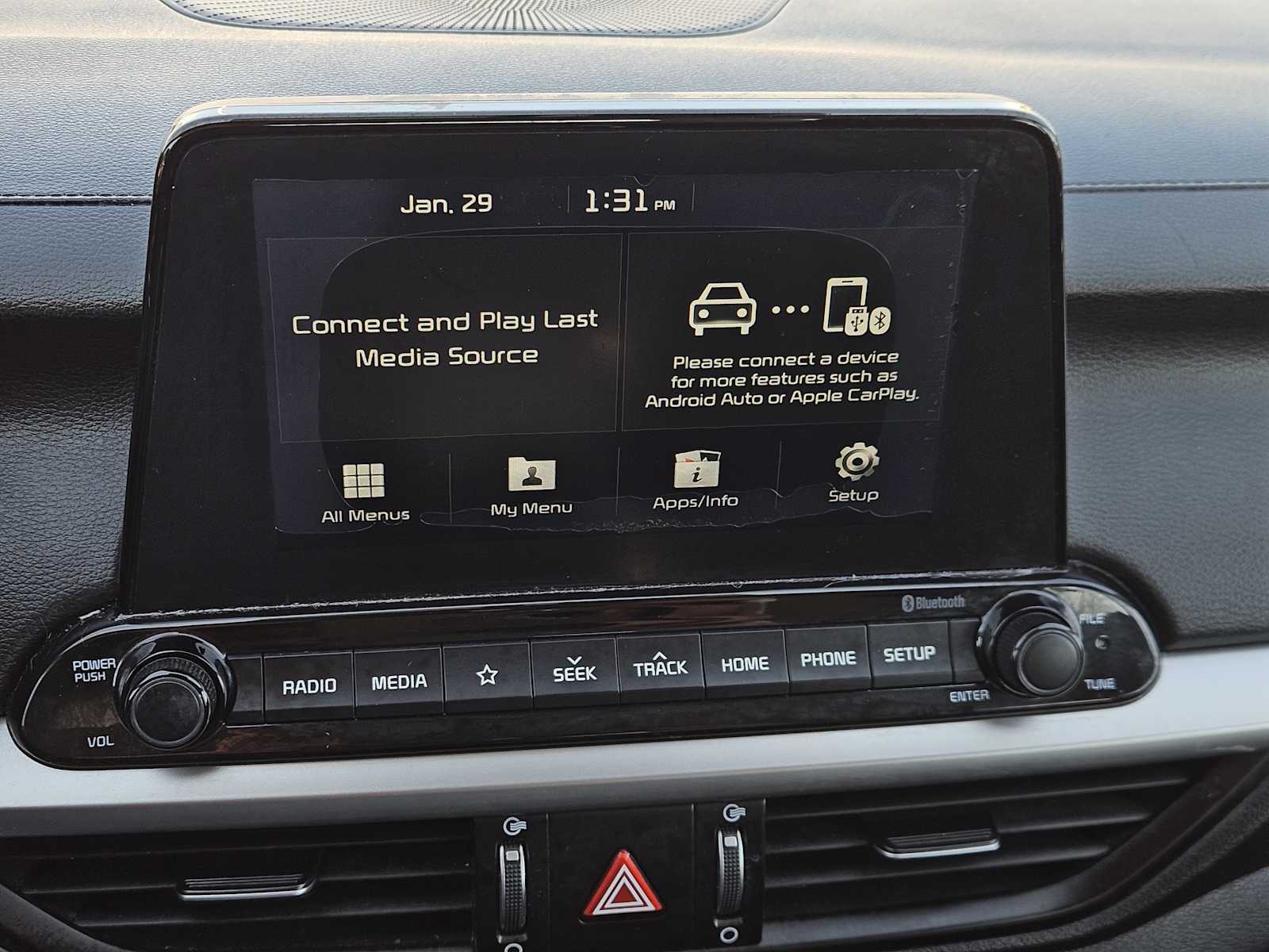 Thumbnail: 2020 Kia Forte - 14